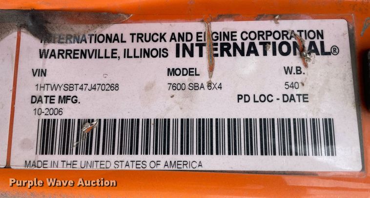 image for item MS9573 2007 International 7600  dump truck