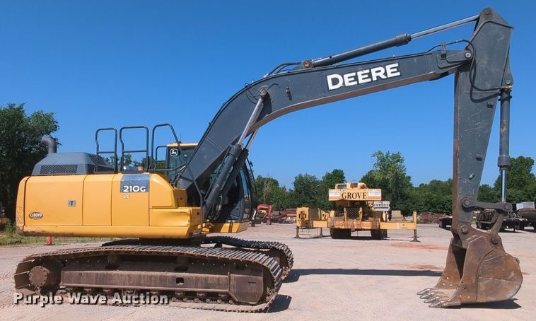 image for item MY9485 2017 John Deere 210G LC  excavator