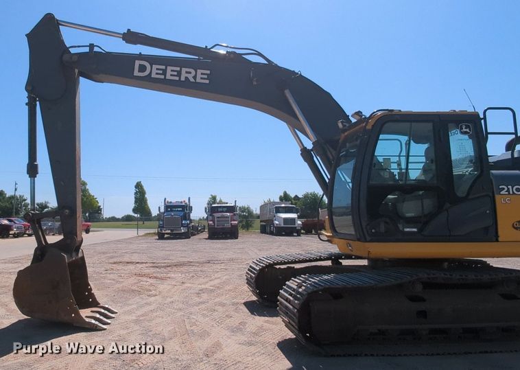 image for item MY9485 2017 John Deere 210G LC  excavator