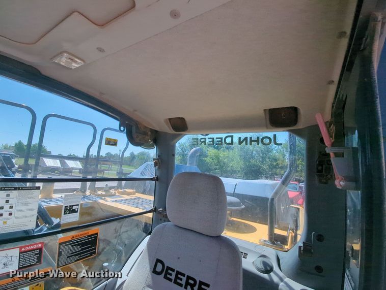 image for item MY9485 2017 John Deere 210G LC  excavator