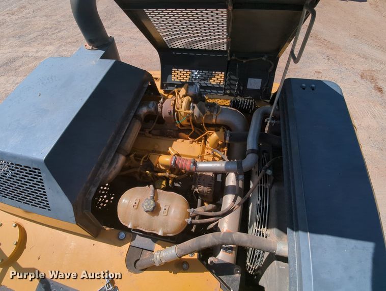 image for item MY9485 2017 John Deere 210G LC  excavator