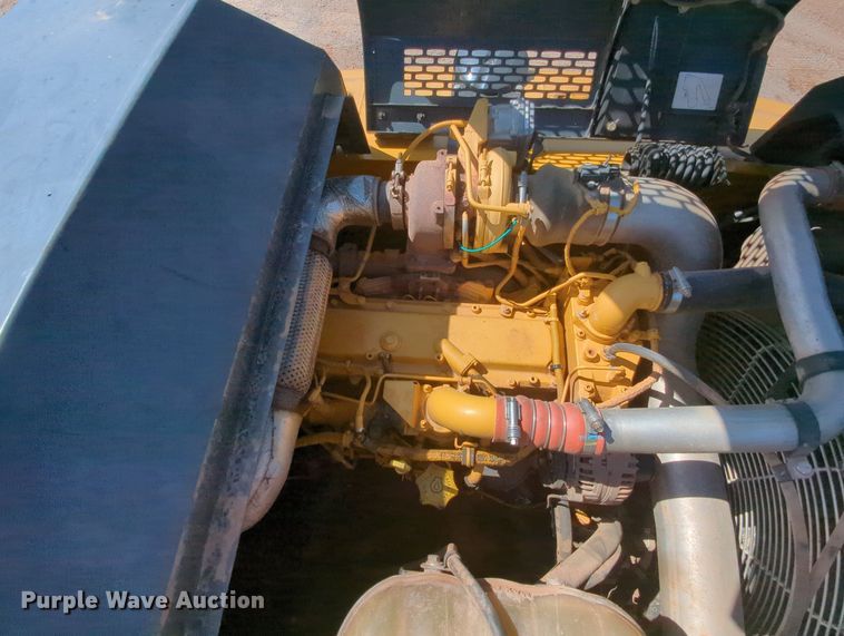 image for item MY9485 2017 John Deere 210G LC  excavator