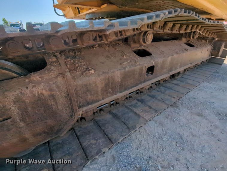 image for item MY9485 2017 John Deere 210G LC  excavator