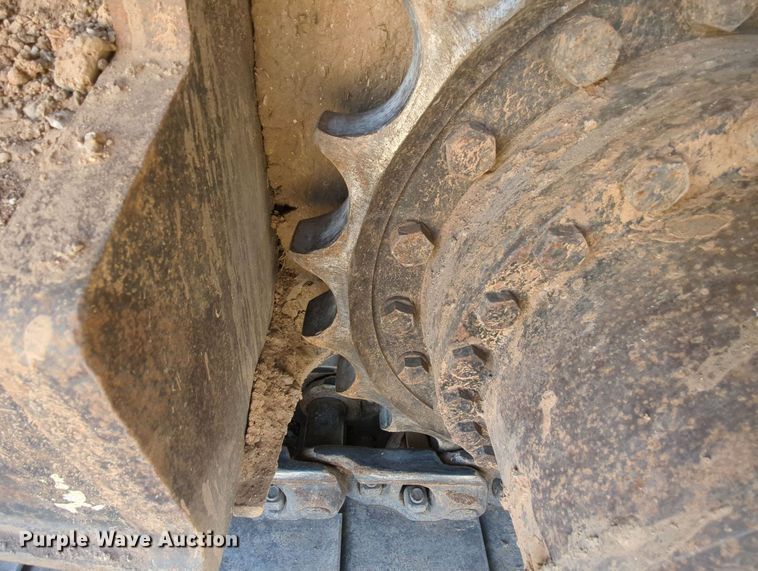 image for item MY9485 2017 John Deere 210G LC  excavator