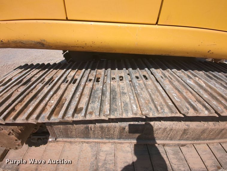 image for item MY9485 2017 John Deere 210G LC  excavator