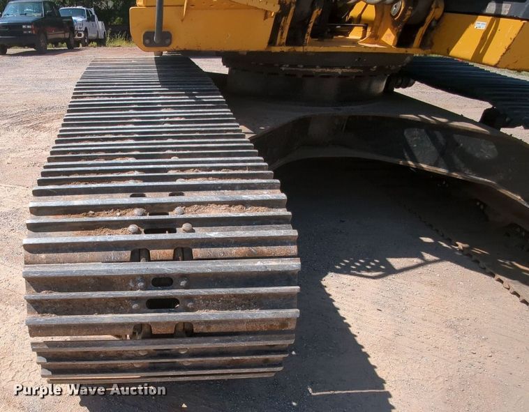 image for item MY9485 2017 John Deere 210G LC  excavator