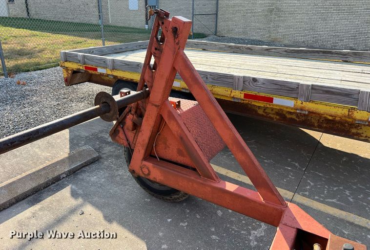 image for item NA9005 1998 Kdee 160  reel trailer