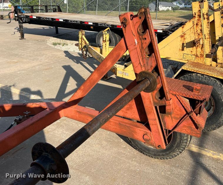 image for item NA9005 1998 Kdee 160  reel trailer