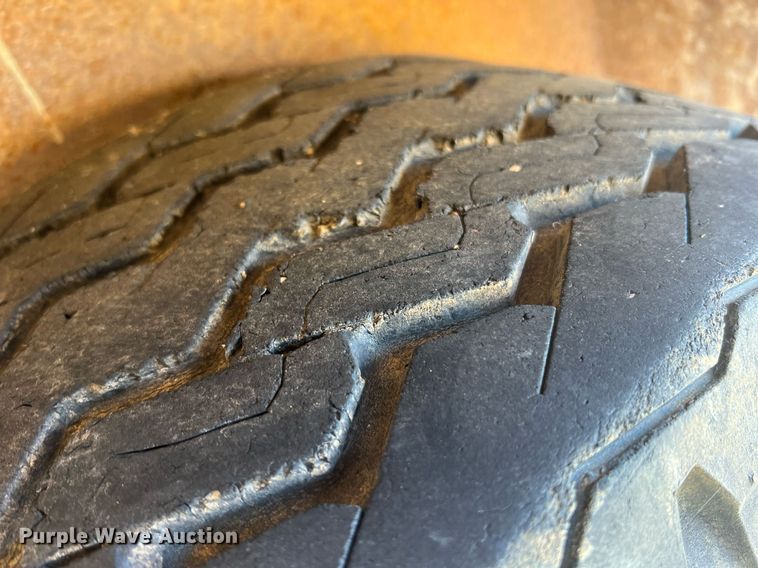 image for item NA9005 1998 Kdee 160  reel trailer