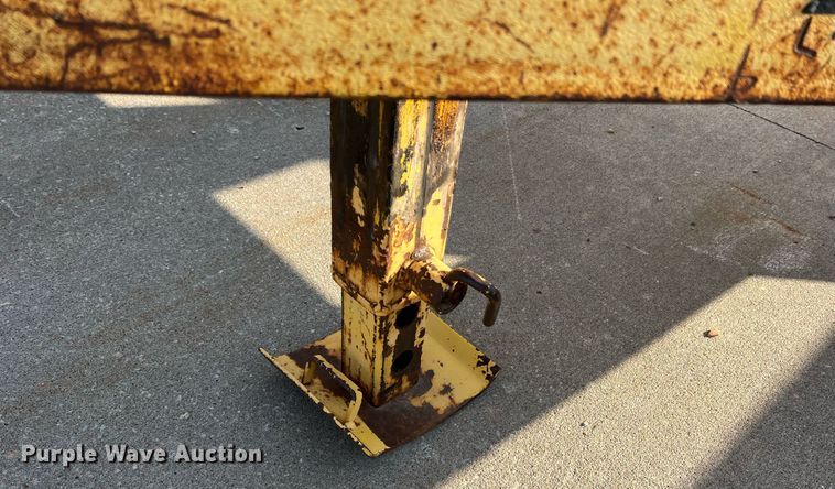 image for item NA9006 1997 Redi Haul RH418RTE  reel trailer