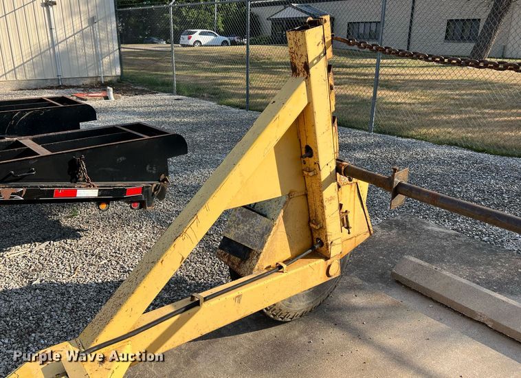 image for item NA9006 1997 Redi Haul RH418RTE  reel trailer