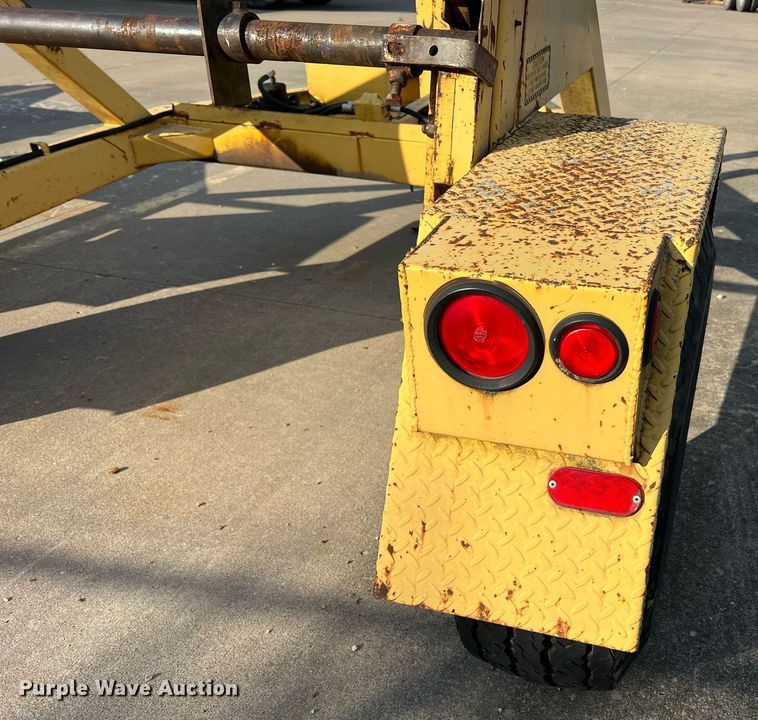 image for item NA9006 1997 Redi Haul RH418RTE  reel trailer