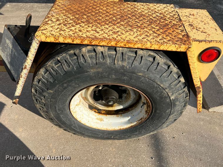 image for item NA9006 1997 Redi Haul RH418RTE  reel trailer