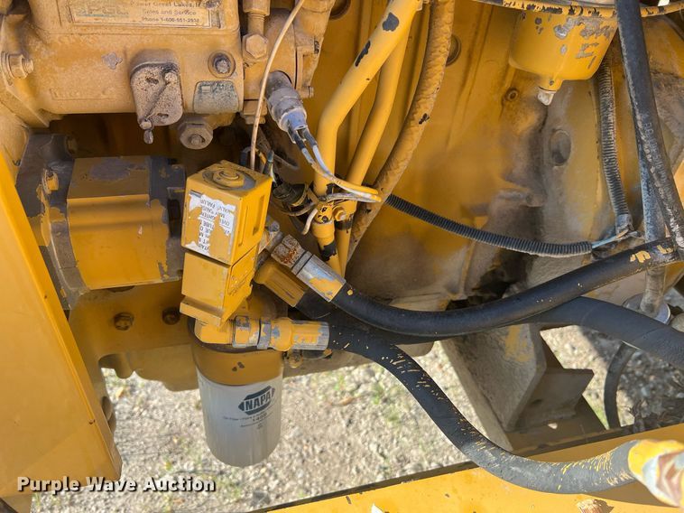 image for item NA9018 1998 Vermeer BC1230  wood chipper