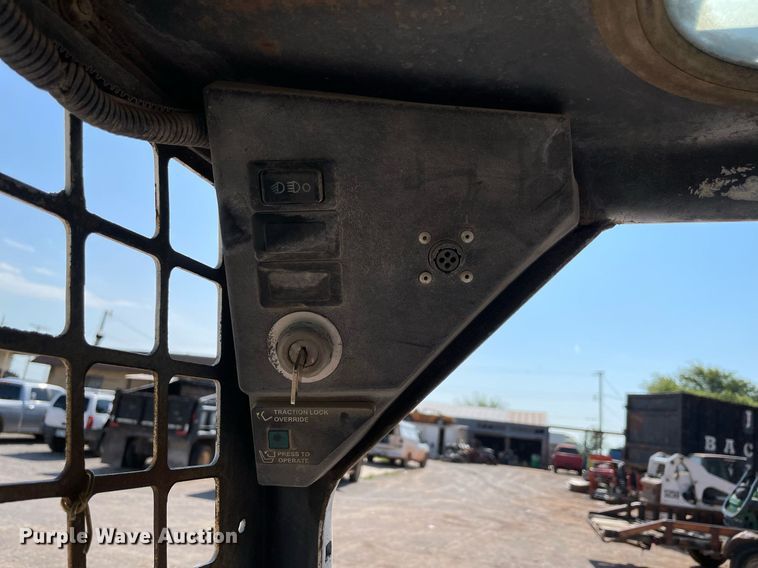 image for item NB9104 Bobcat  skid steer loader