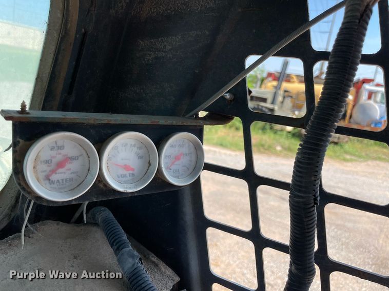 image for item NB9104 Bobcat  skid steer loader