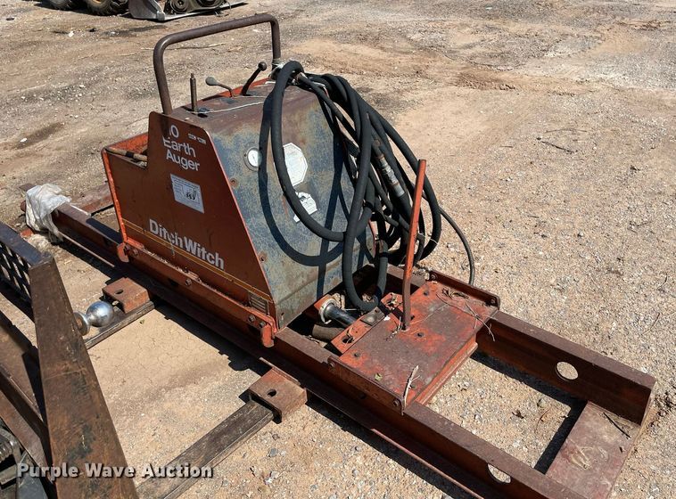 image for item NB9109 Ditch Witch 210EA  earth auger