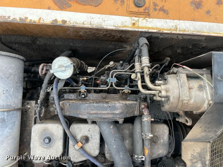 image for item NB9116 2003 Case CX130  excavator