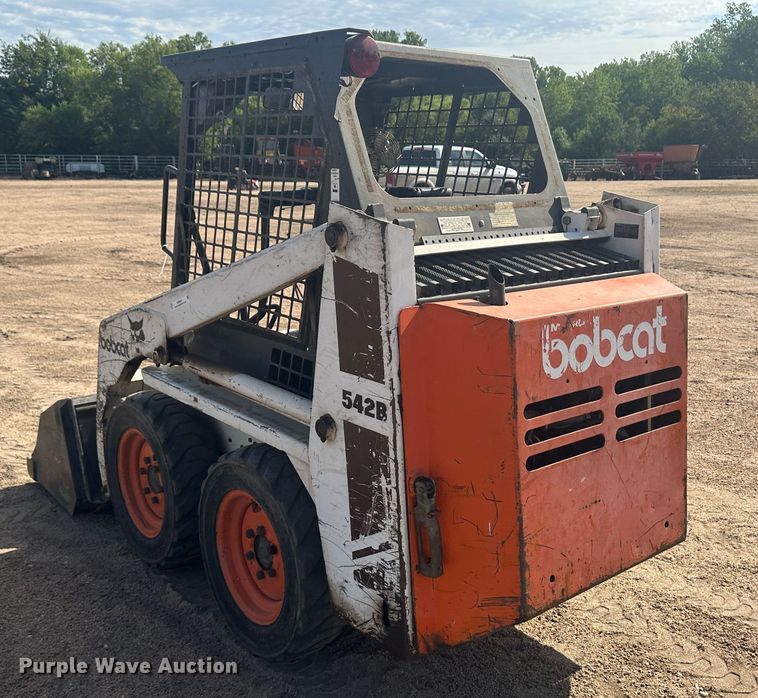 image for item NM9441 1991 Bobcat 542B  skid steer loader