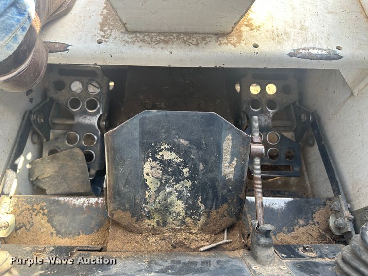 image for item NM9441 1991 Bobcat 542B  skid steer loader