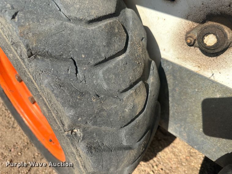 image for item NM9441 1991 Bobcat 542B  skid steer loader