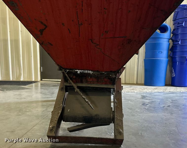 image for item NP9891 CP Mfg. Inc. Can-Pak CC6  conveyor