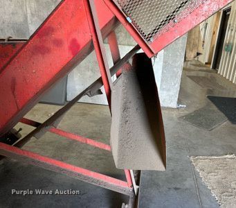 image for item NP9891 CP Mfg. Inc. Can-Pak CC6  conveyor