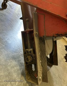 image for item NP9891 CP Mfg. Inc. Can-Pak CC6  conveyor