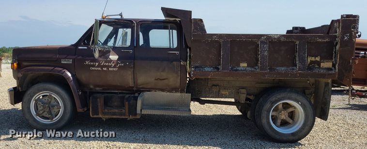 image for item NX9632 1974 GMC 6500  Crew Cab dump truck