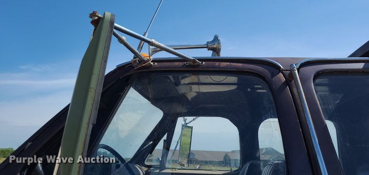 image for item NX9632 1974 GMC 6500  Crew Cab dump truck