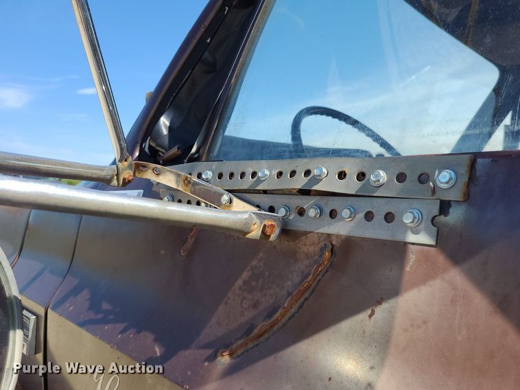 image for item NX9632 1974 GMC 6500  Crew Cab dump truck