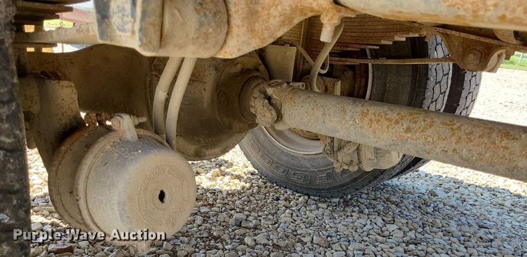 image for item NX9632 1974 GMC 6500  Crew Cab dump truck