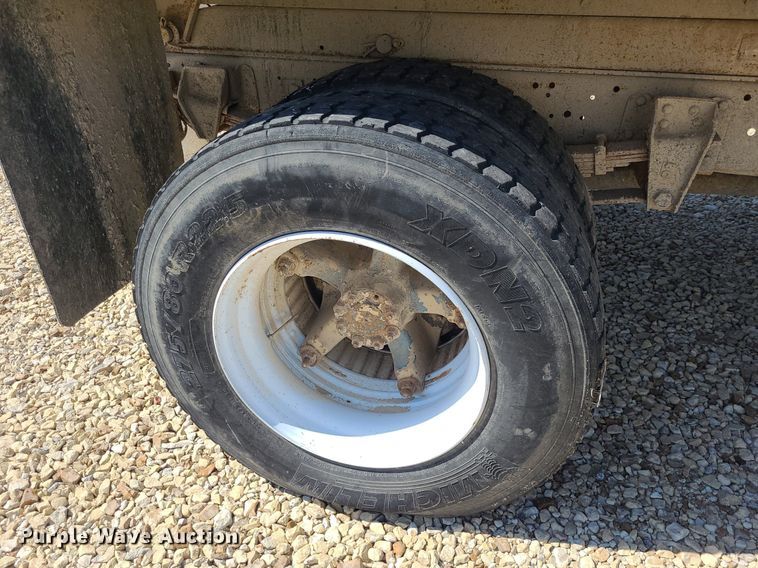 image for item NX9632 1974 GMC 6500  Crew Cab dump truck