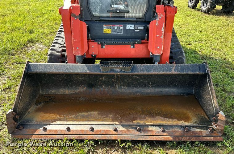 image for item OC9096 2018 Kubota SVL95-2S  tracked skid steer loader