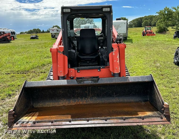 image for item OC9096 2018 Kubota SVL95-2S  tracked skid steer loader