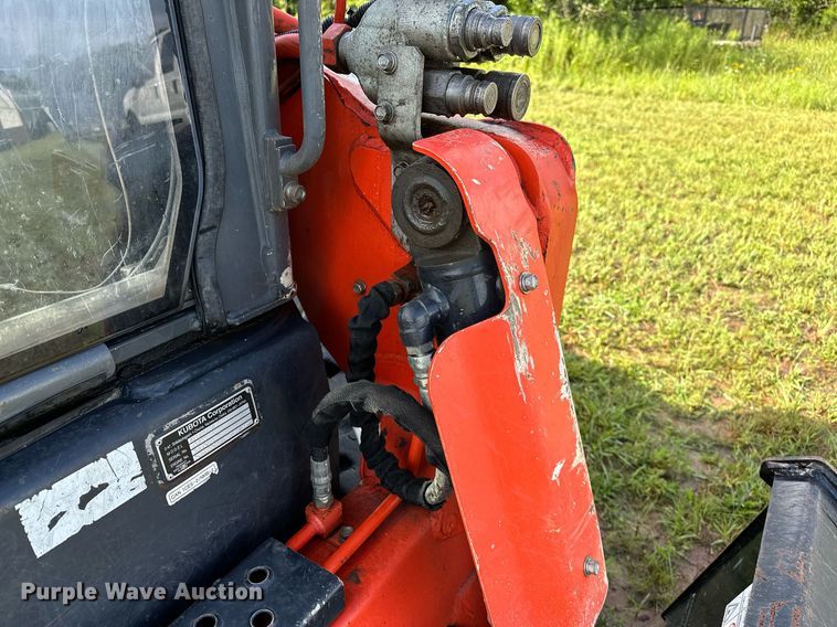 image for item OC9096 2018 Kubota SVL95-2S  tracked skid steer loader