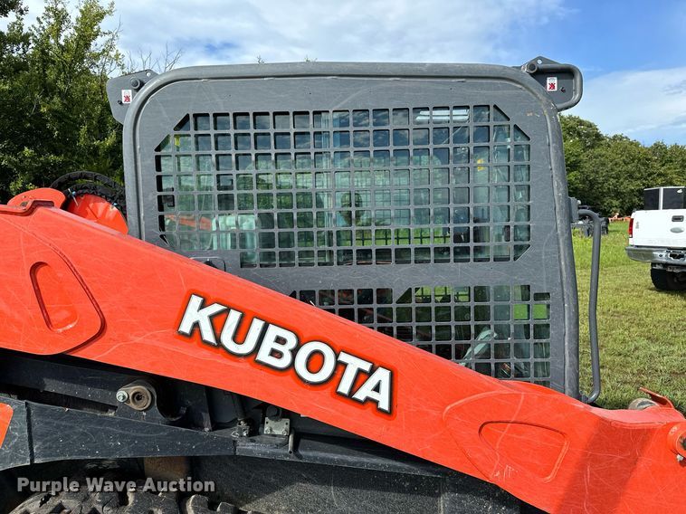 image for item OC9096 2018 Kubota SVL95-2S  tracked skid steer loader