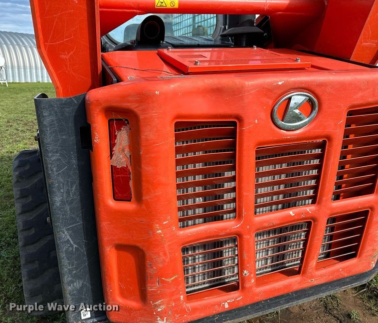 image for item OC9096 2018 Kubota SVL95-2S  tracked skid steer loader