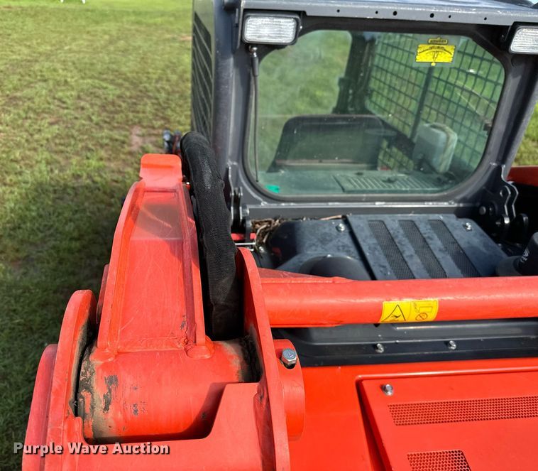 image for item OC9096 2018 Kubota SVL95-2S  tracked skid steer loader