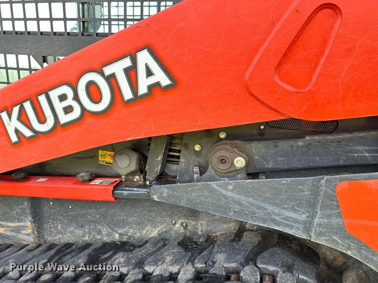 image for item OC9096 2018 Kubota SVL95-2S  tracked skid steer loader