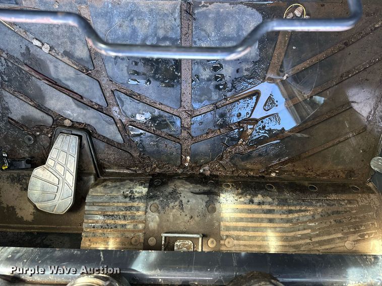 image for item OC9096 2018 Kubota SVL95-2S  tracked skid steer loader