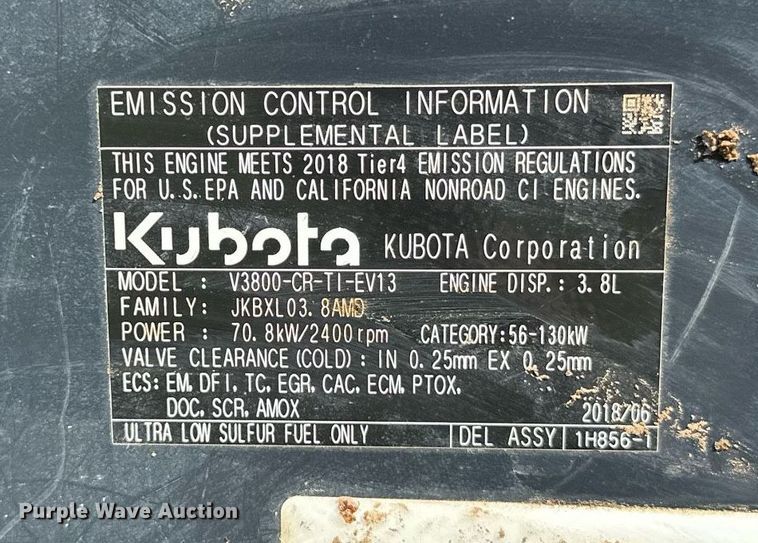 image for item OC9096 2018 Kubota SVL95-2S  tracked skid steer loader