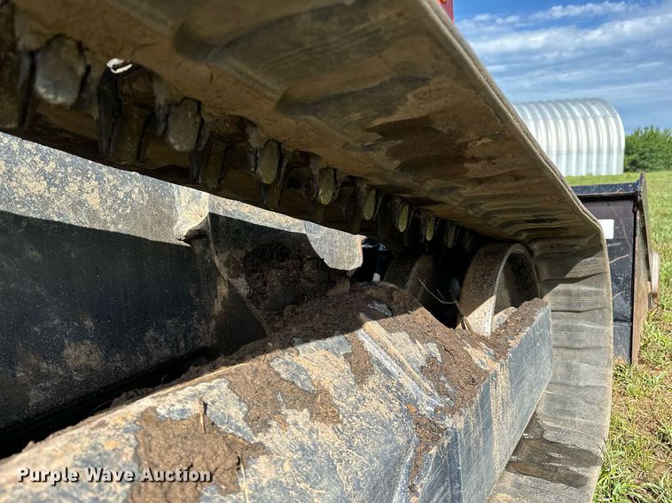 image for item OC9096 2018 Kubota SVL95-2S  tracked skid steer loader