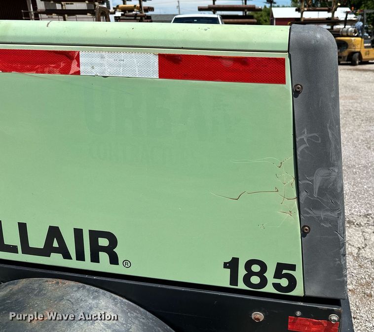 image for item OC9101 2007 Sullair 185  air compressor