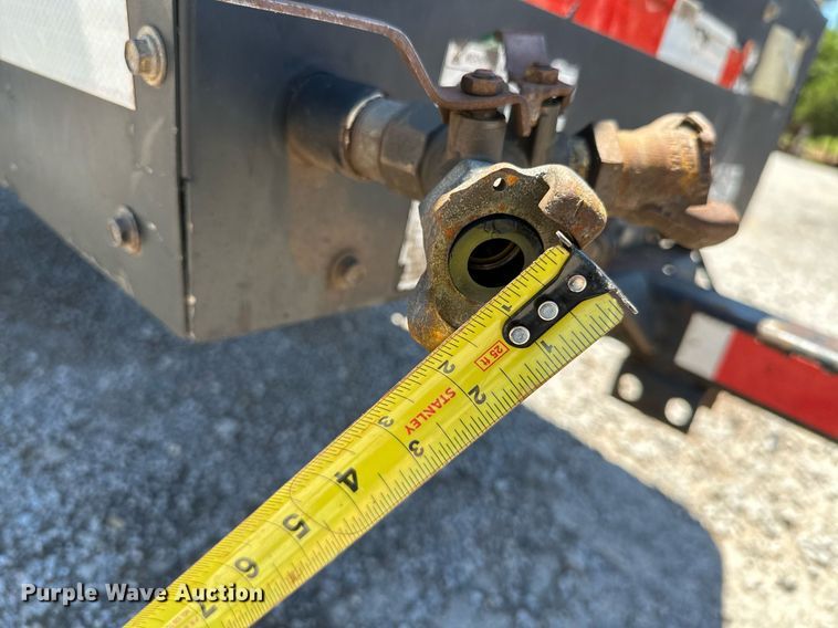 image for item OC9101 2007 Sullair 185  air compressor