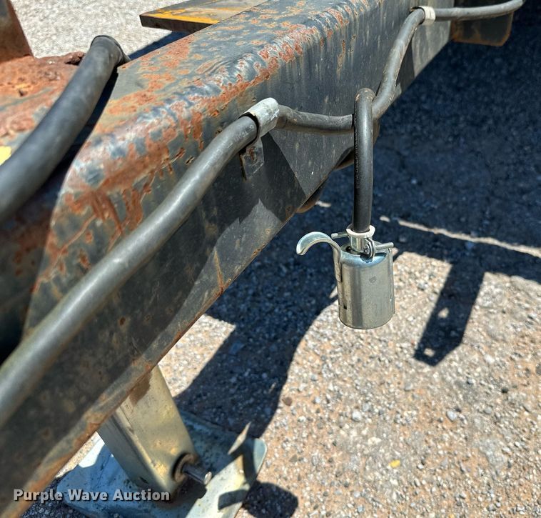 image for item OC9102 2012 Sullair 375  air compressor