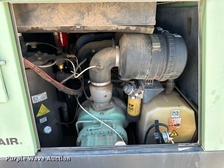 image for item OC9102 2012 Sullair 375  air compressor