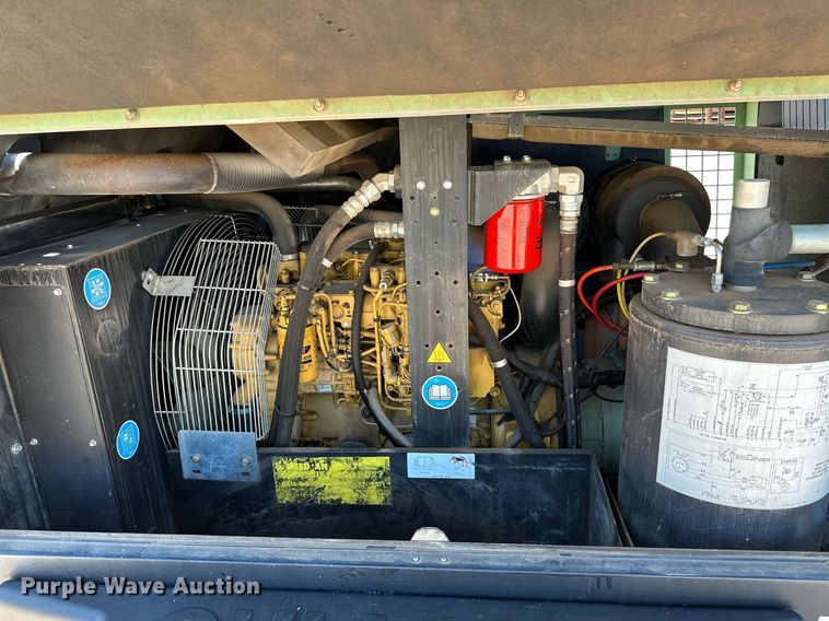 image for item OC9102 2012 Sullair 375  air compressor