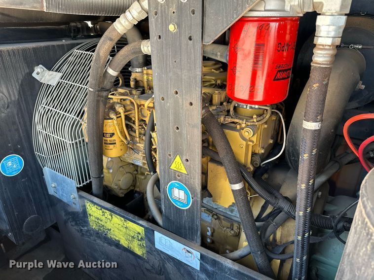 image for item OC9102 2012 Sullair 375  air compressor