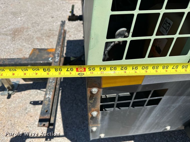 image for item OC9102 2012 Sullair 375  air compressor